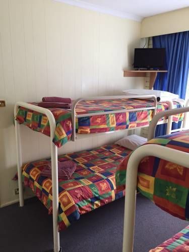 White Manor Motel Cooma